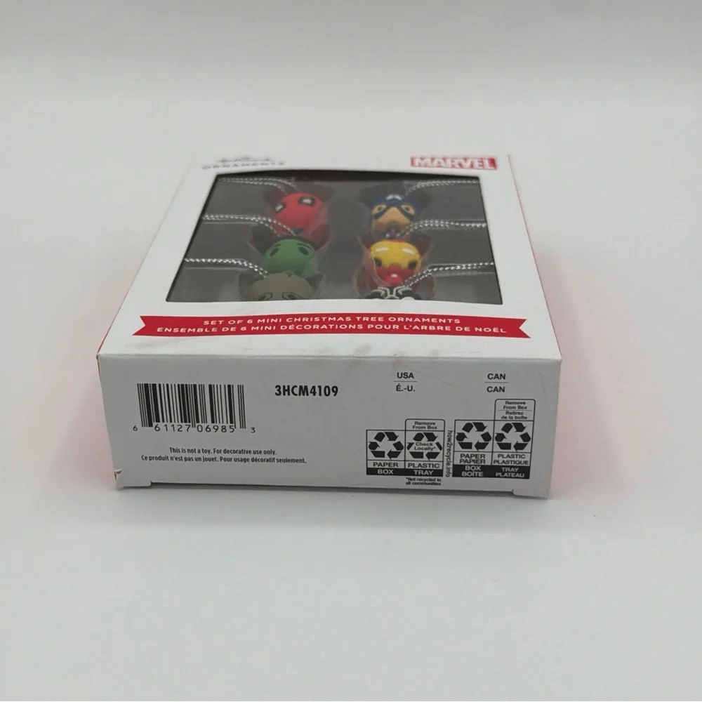 Hallmark Marvel‎ Super Heros Mini Shatterproof Christmas Tree Ornaments